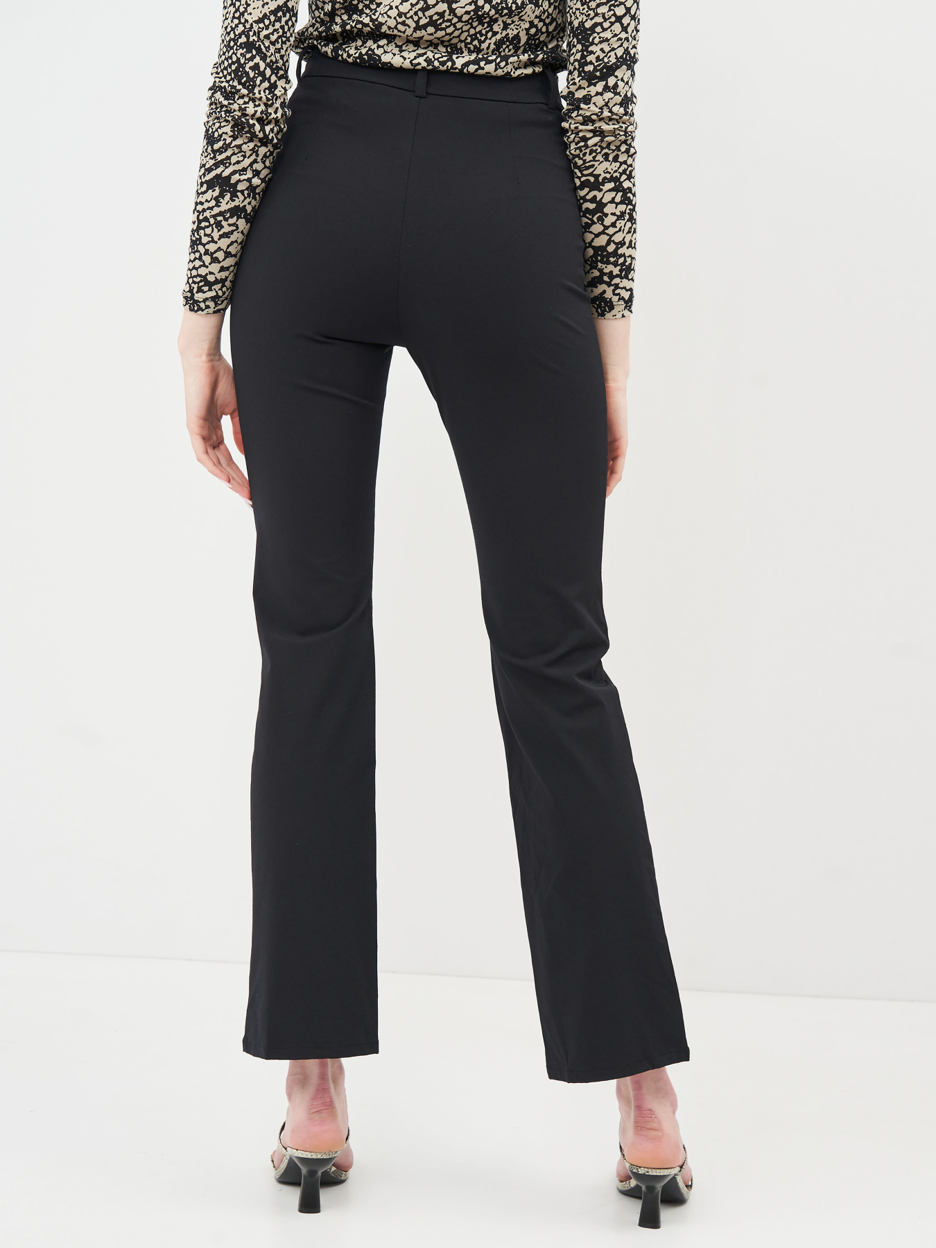 Брюки повседневные Weekday модель 52327 Фото