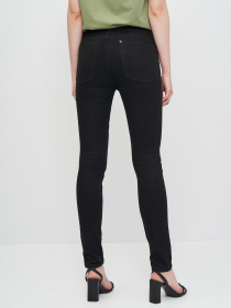 Завужені джинси H&M модель 56819 Фото