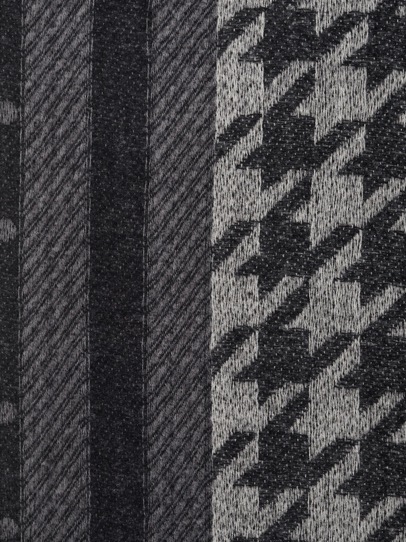 Шарф Regina Notte модель 4000000170305 Фото