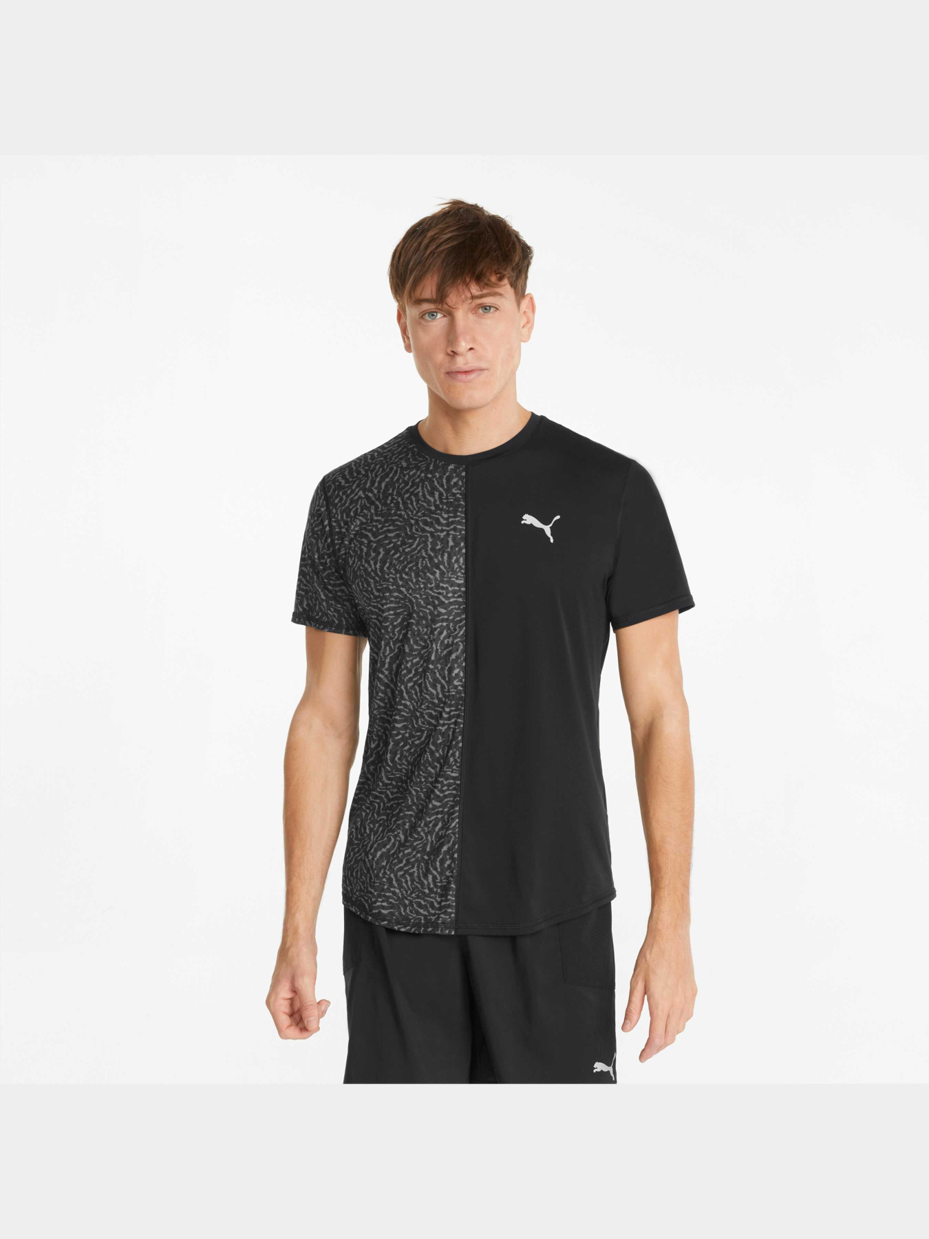 Футболка спортивная PUMA Run Graphic Ss Tee M модель 521402 Фото