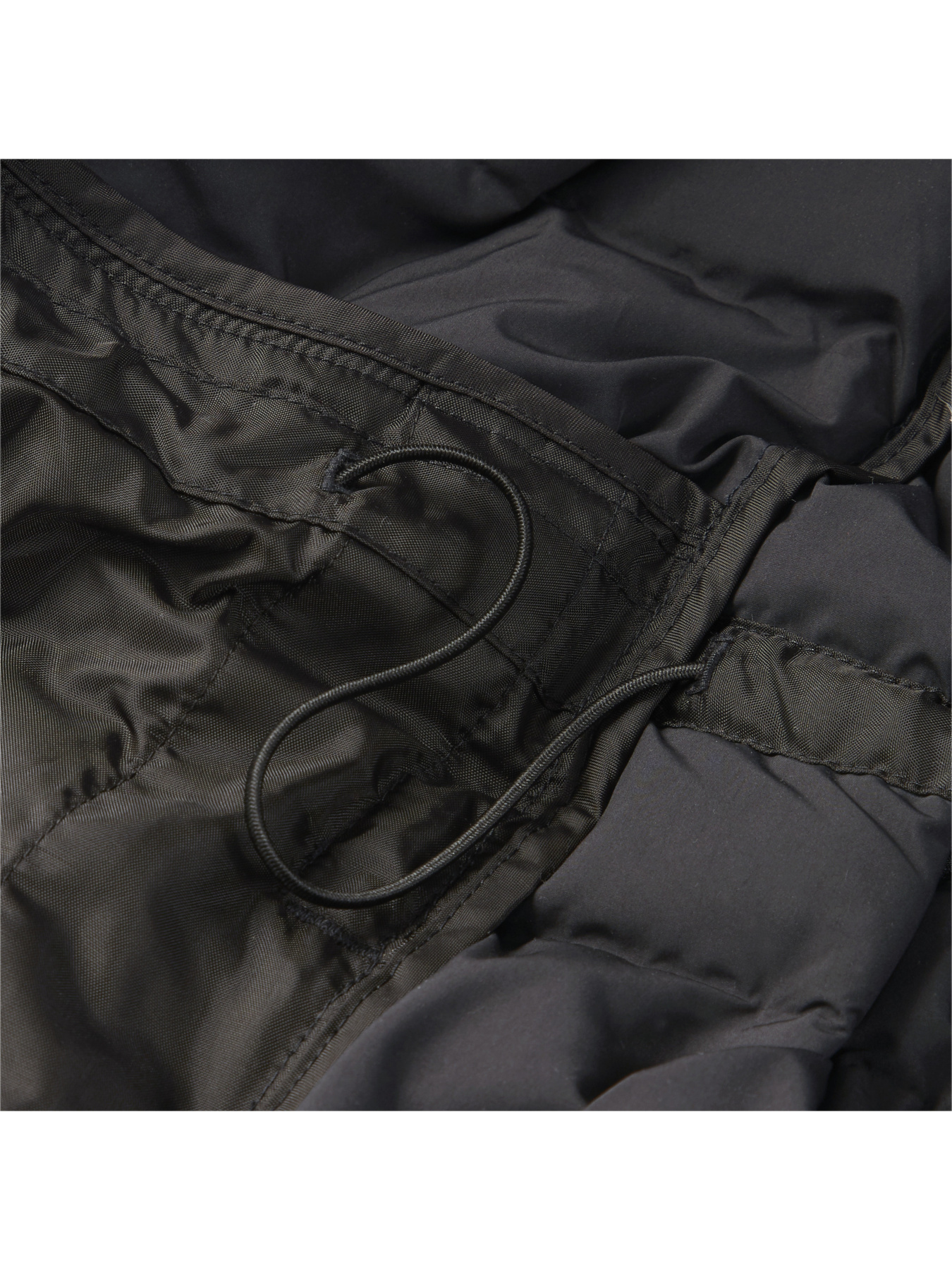 Зимняя куртка PUMA Ferrari Style Wmn Down Jackt модель 531775 Зимняя куртка PUMA Ferrari Style Wmn Down Jackt модель 531775 Фото