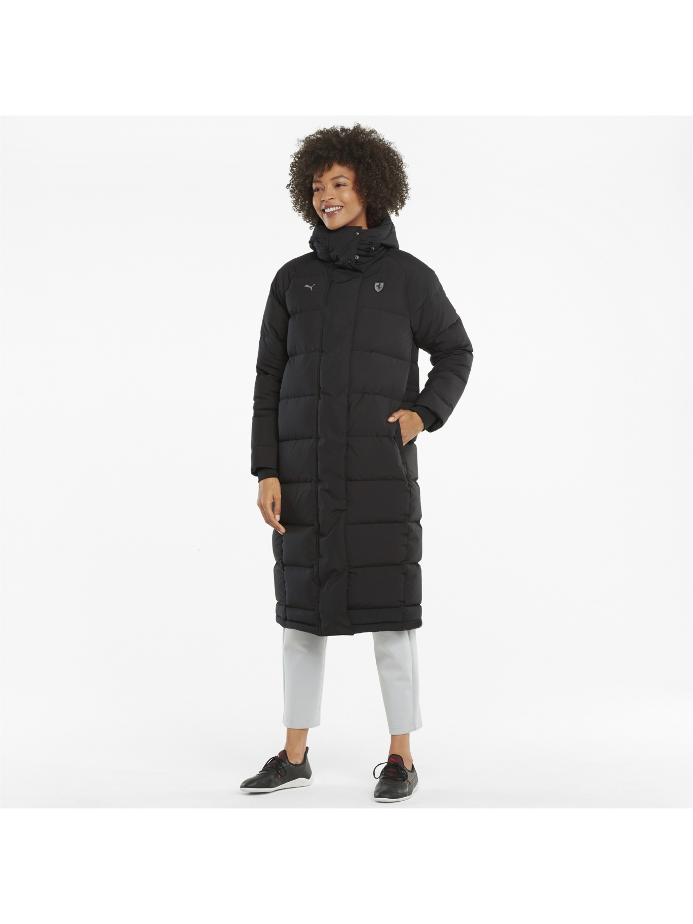 Зимняя куртка PUMA Ferrari Style Wmn Down Jackt модель 531775 Зимняя куртка PUMA Ferrari Style Wmn Down Jackt модель 531775 Фото