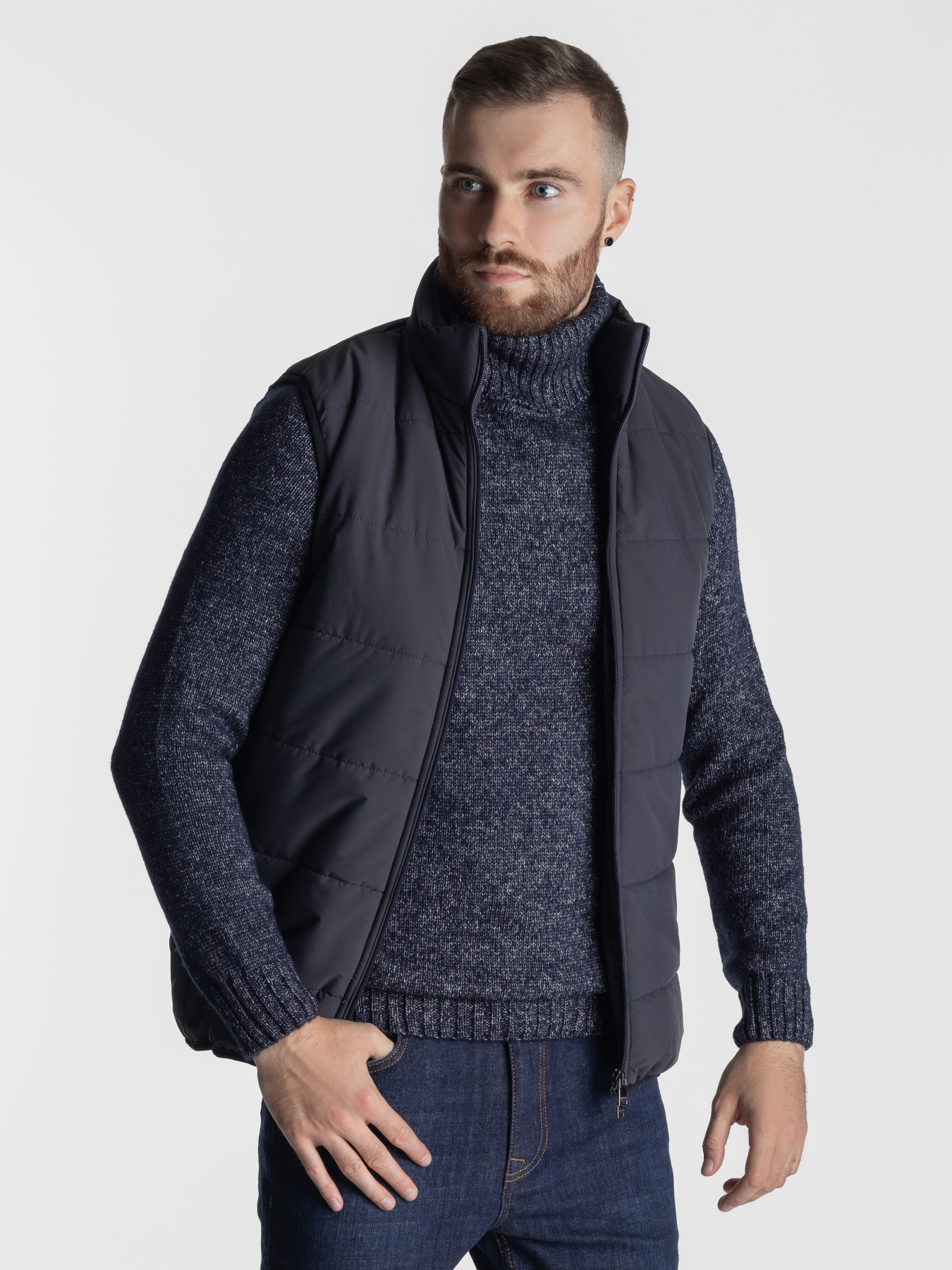 Жилет с утеплителем Arber модель M08.25.09.231 Фото