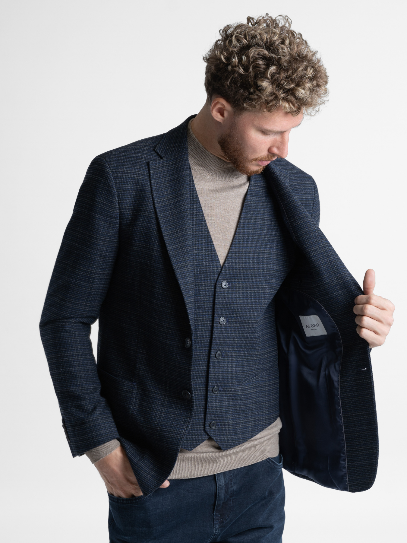 Жилет классический Arber модель M20.34.10.233 Фото