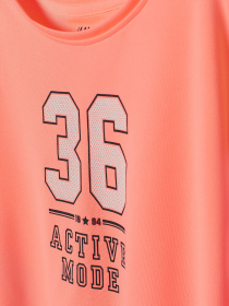 Спортивна футболка H&M модель 63076 Спортивна футболка H&M модель 63076 Фото