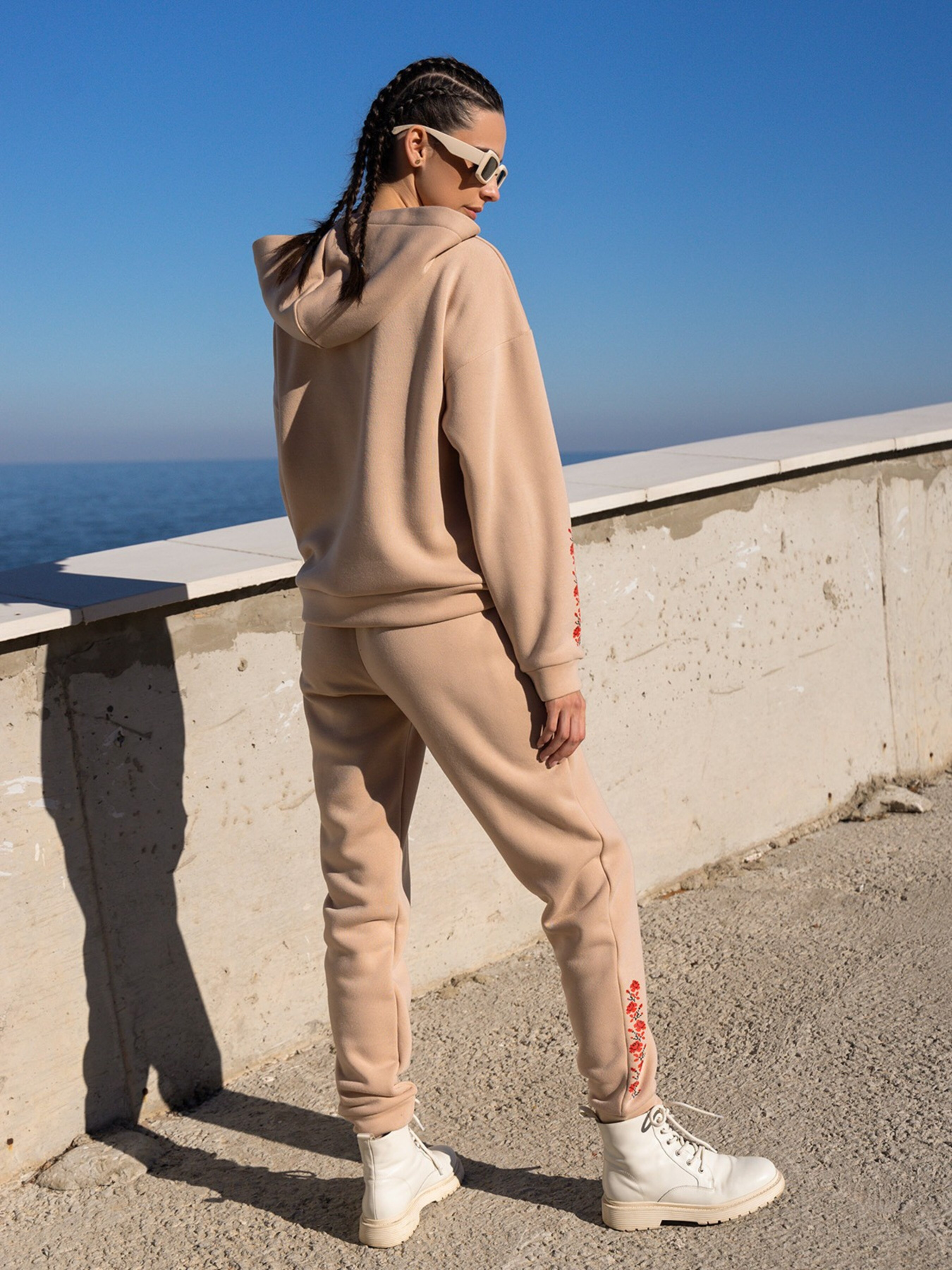 Спортивный костюм ISSA Plus модель 13601_beige Фото