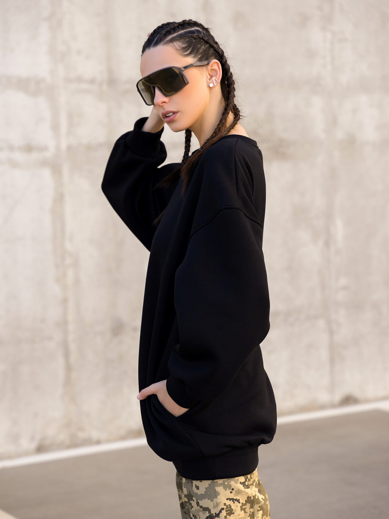 Свитшот ISSA Plus модель 13603_black Фото