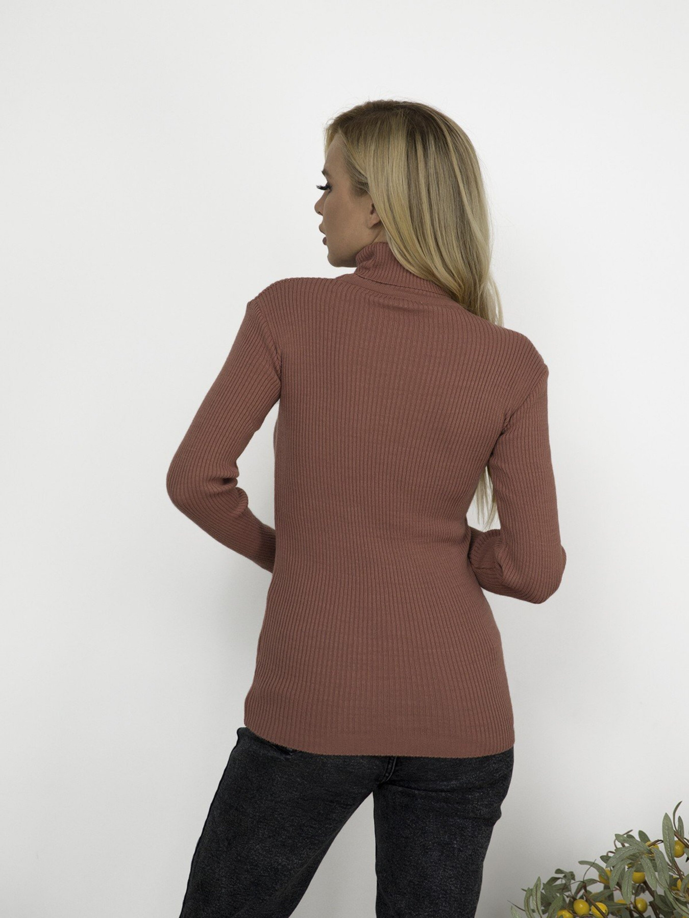 Свитер ISSA Plus модель WN19-95_darkpink Свитер ISSA Plus модель WN19-95_darkpink Фото