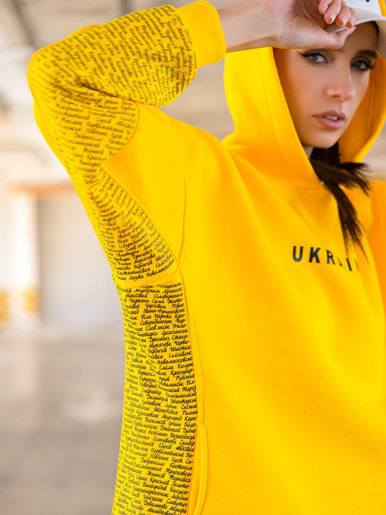 Худи ISSA Plus модель 13605_yellow Фото