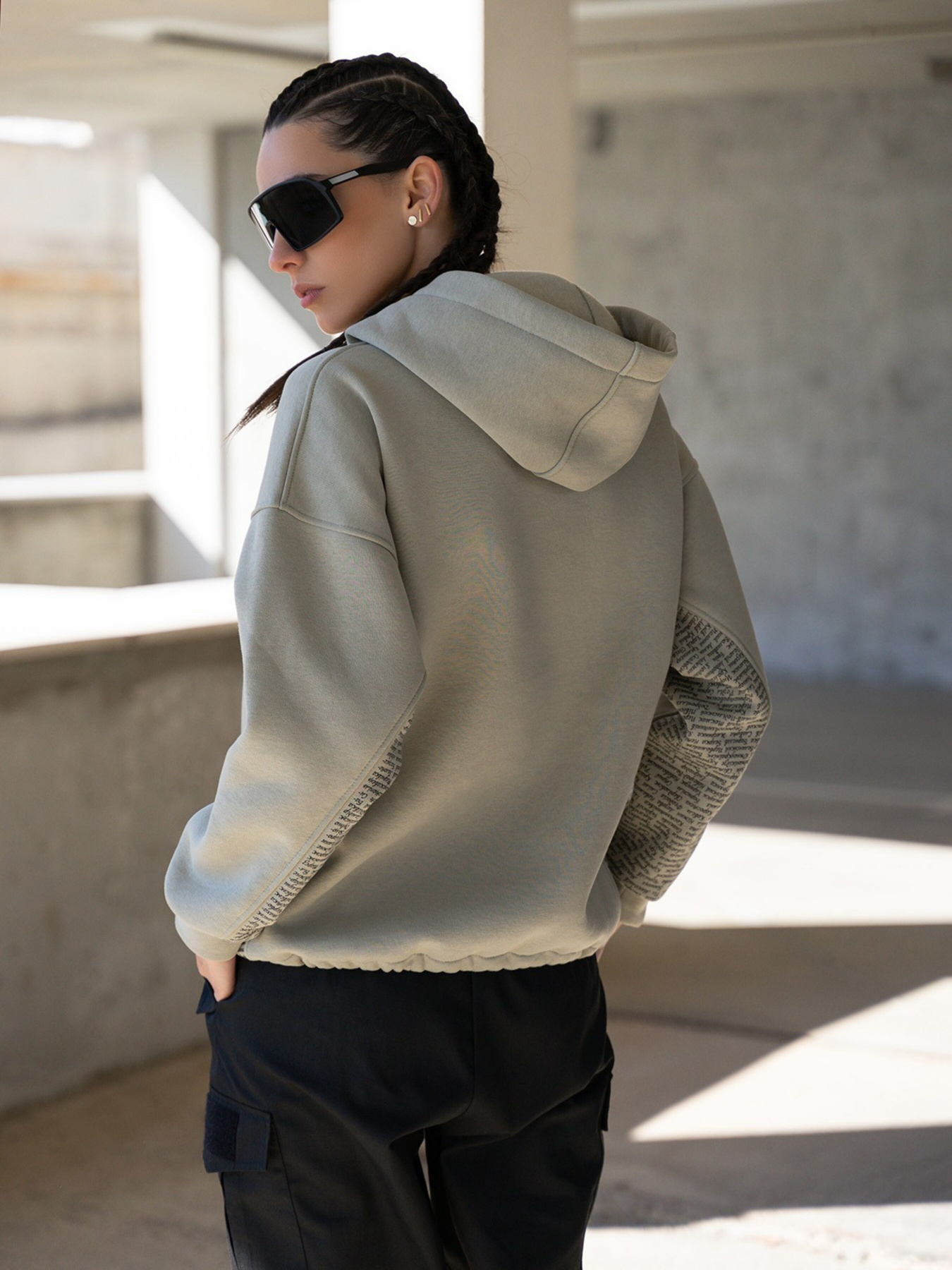 Худі ISSA Plus модель 13605_olive Фото