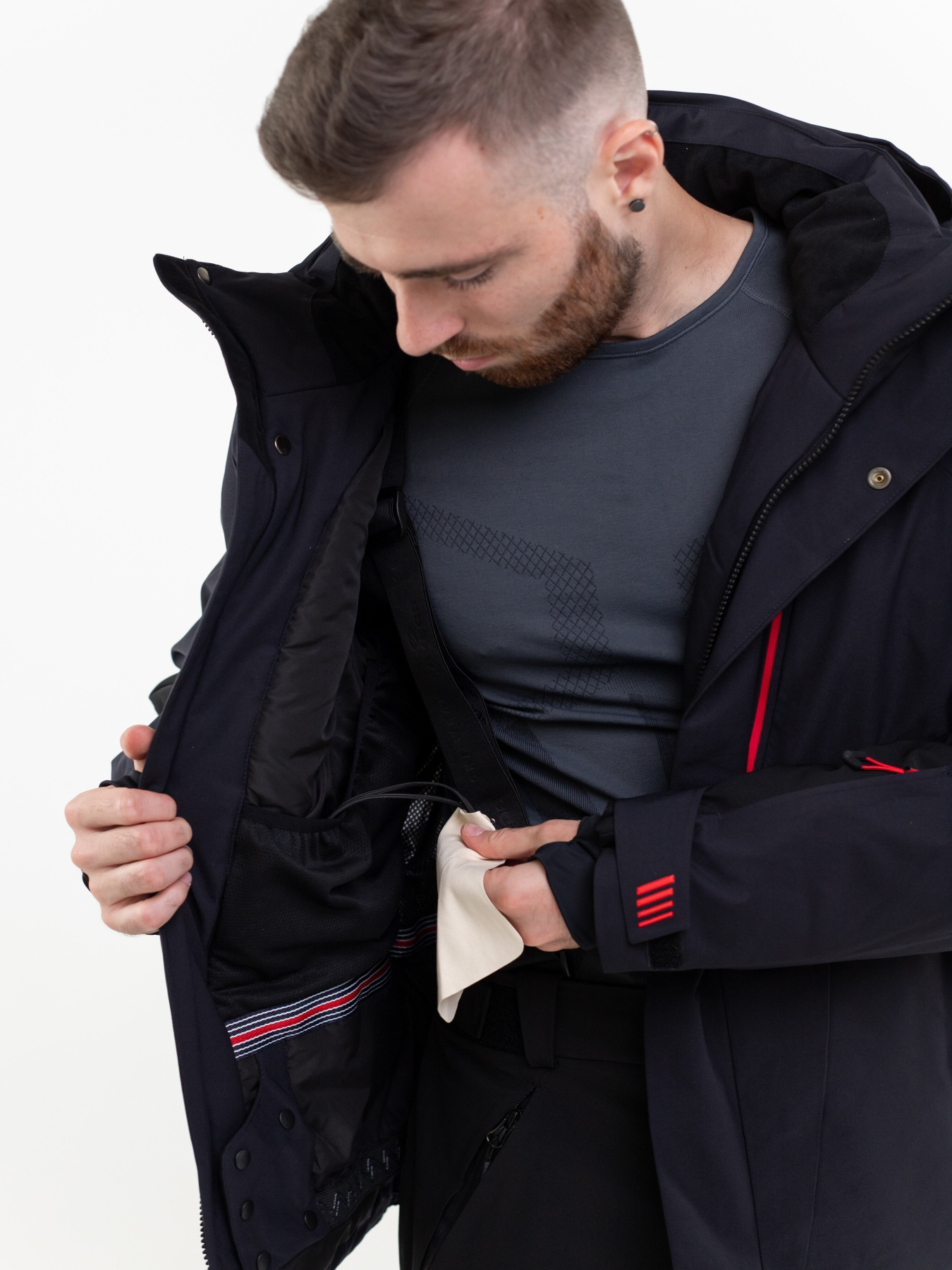 Аутдор та гірськолижна куртка AVECS модель 70480-17 Аутдор та гірськолижна куртка AVECS модель 70480-17 Фото