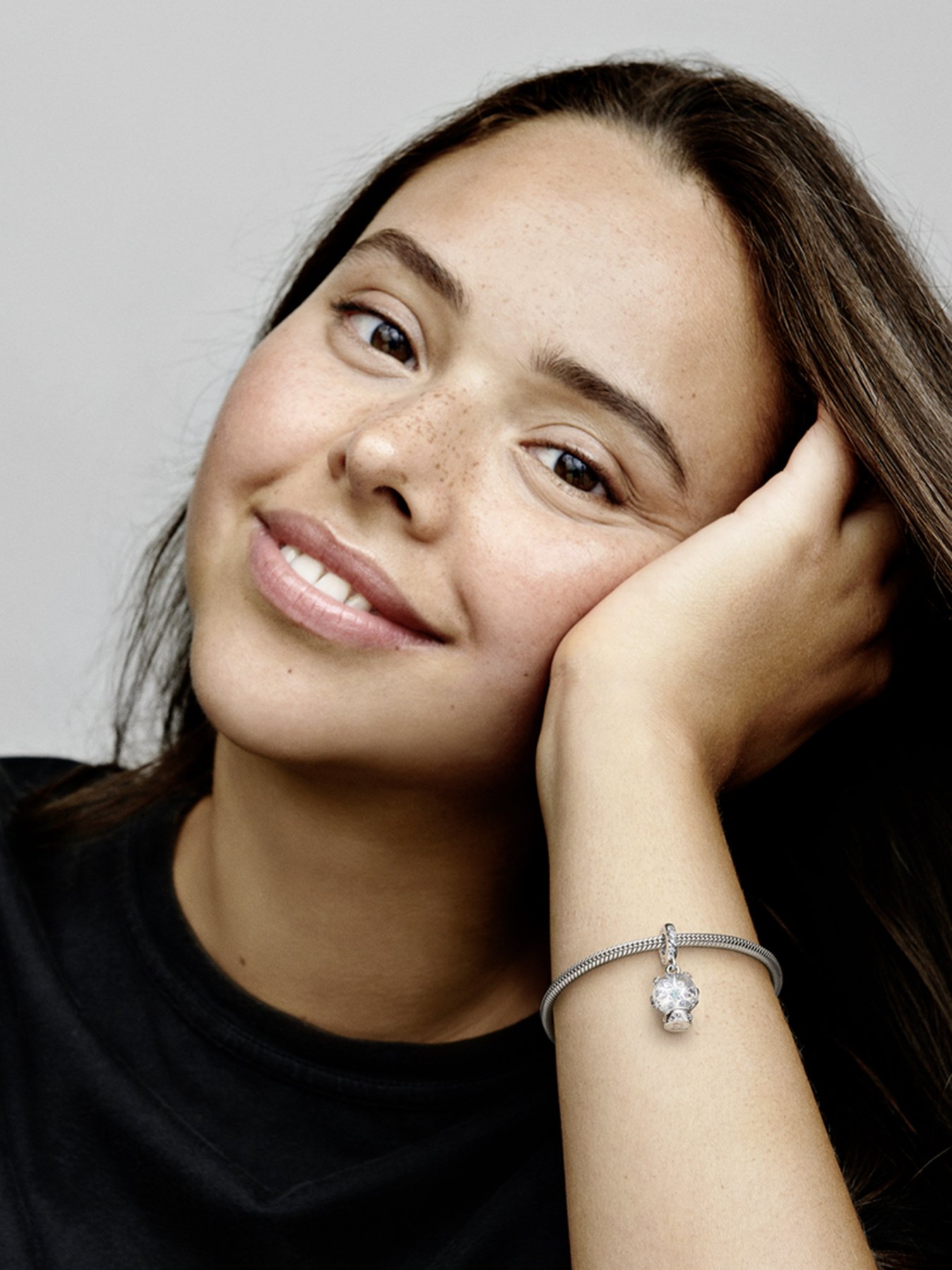 Класичні PANDORA модель 792369C01 Класичні PANDORA модель 792369C01 Фото