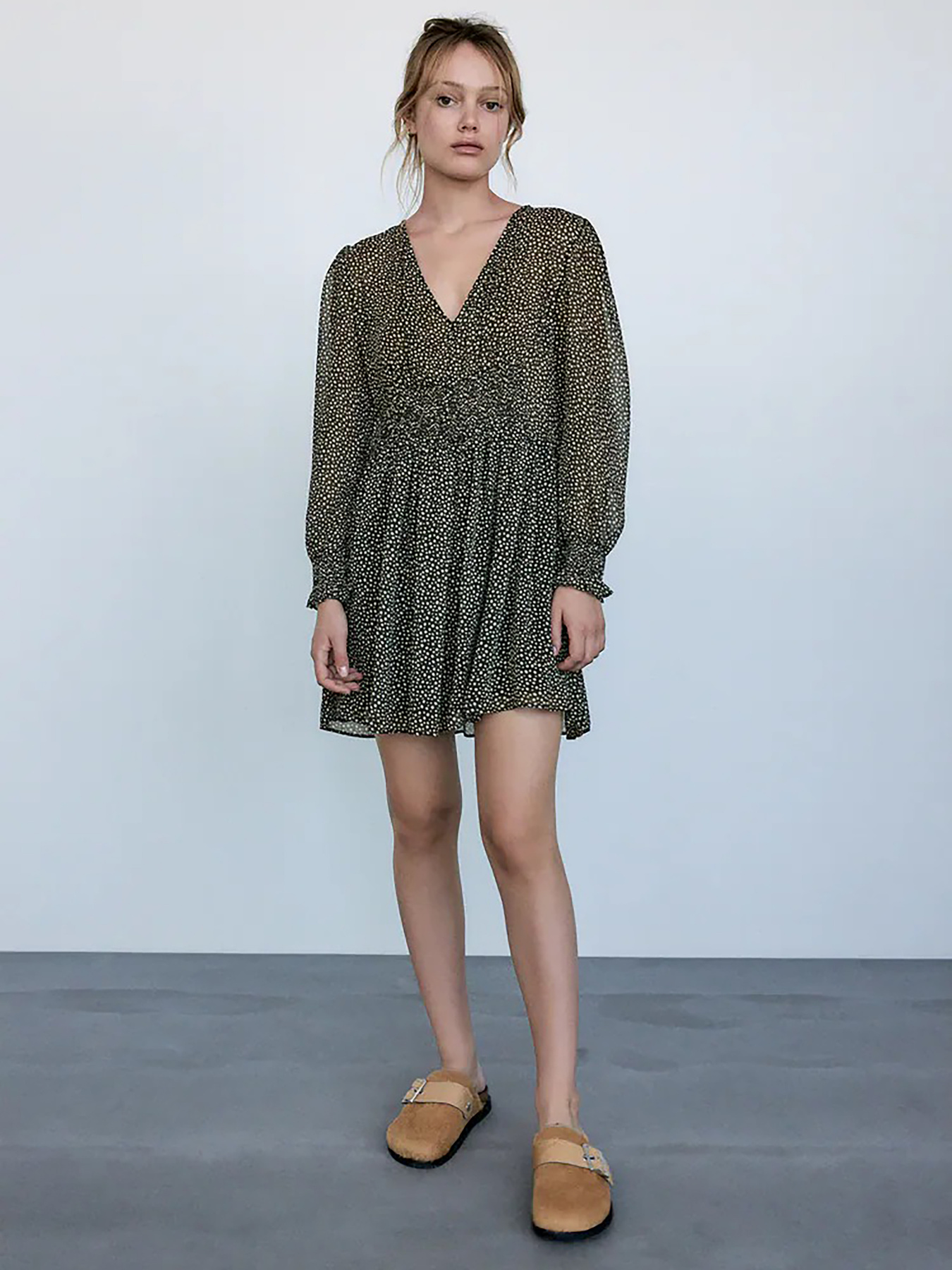 Платье мини ZARA модель 65597 Фото