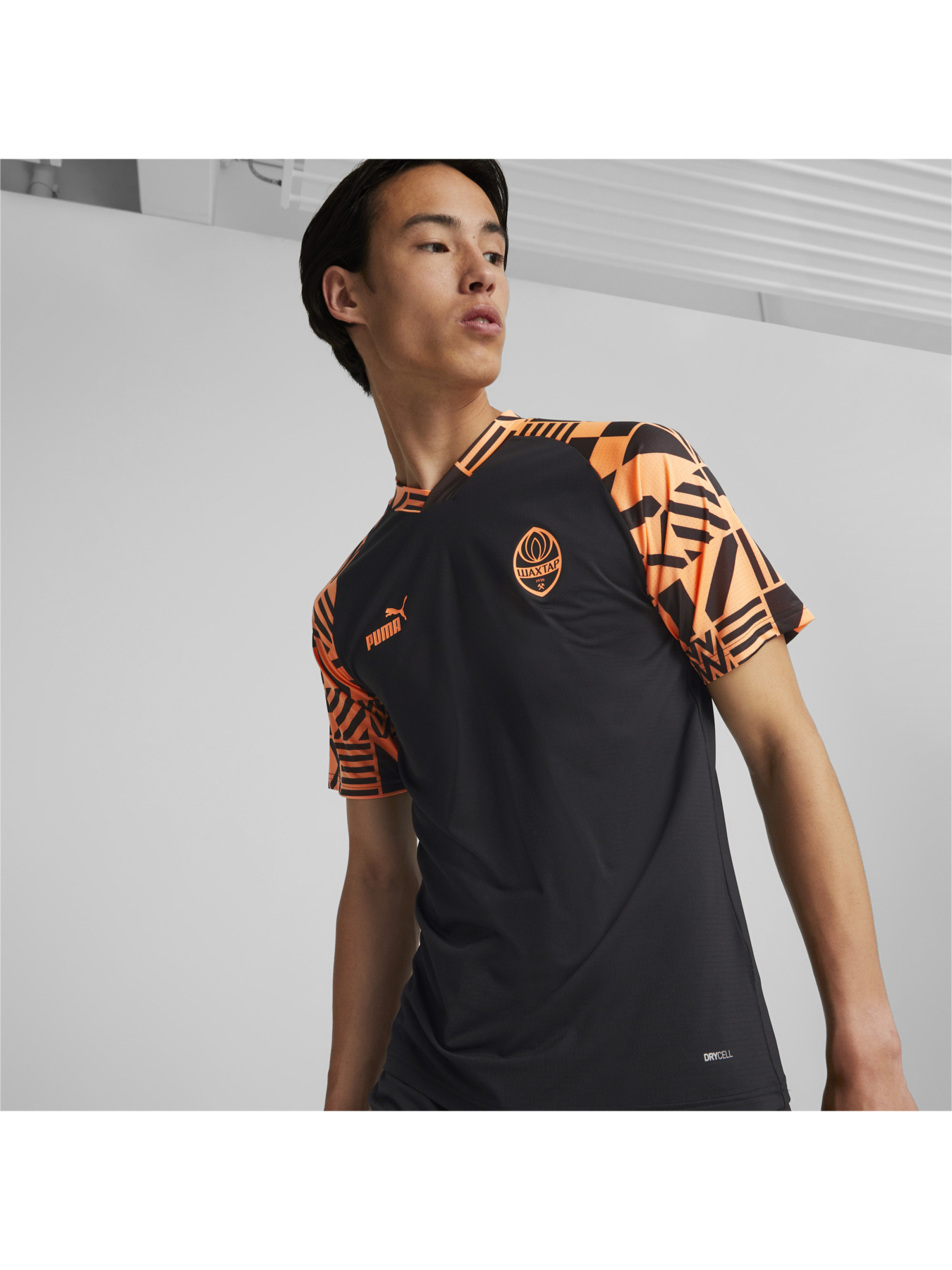 Спортивна футболка PUMA модель 767229 Фото