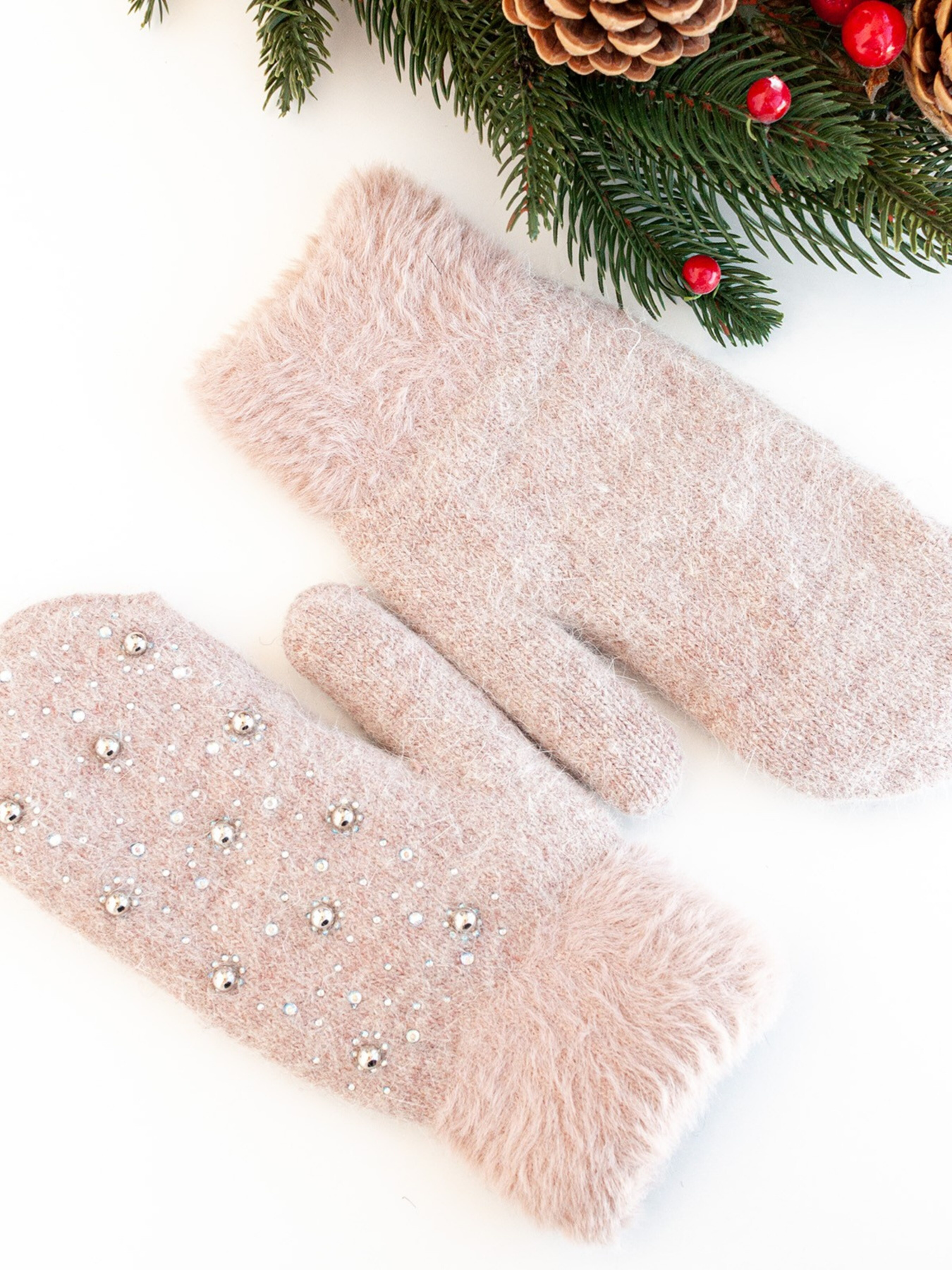 Варежки ISSA Plus модель PE-24_beige Фото