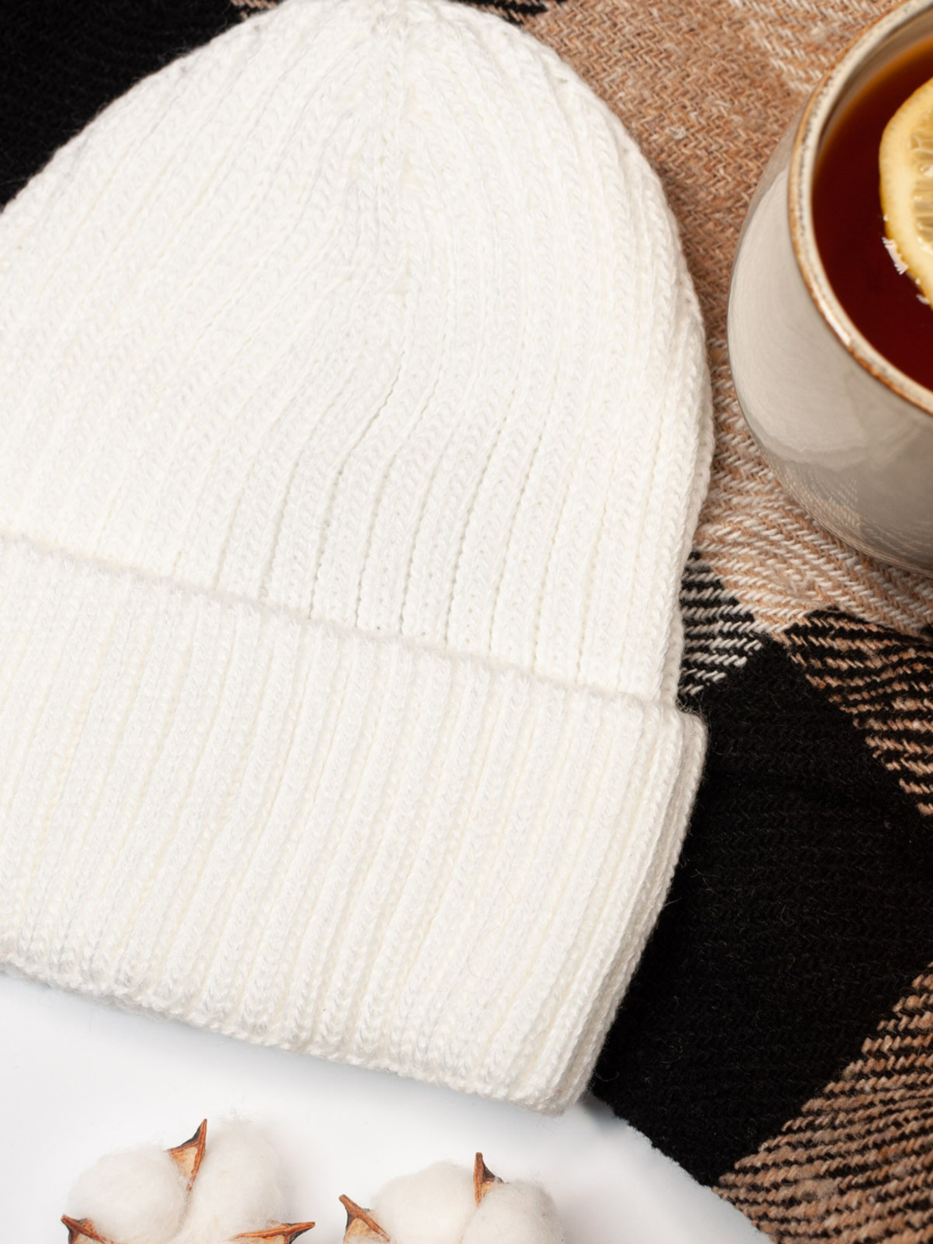 Шапка ISSA Plus модель SH-05_white Фото