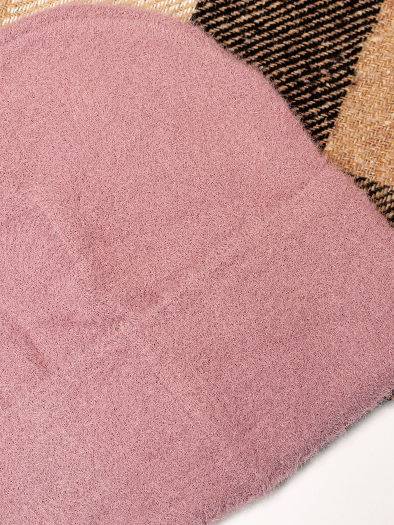 Шапка ISSA Plus модель SH-12_darkpink Фото