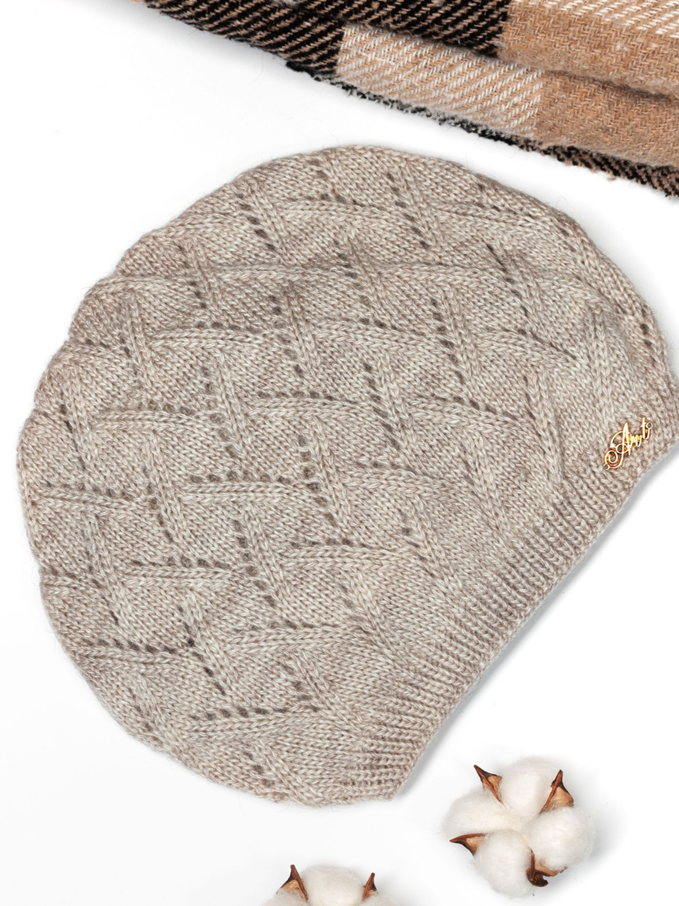 Шапка ISSA Plus модель SH-14_beige Фото