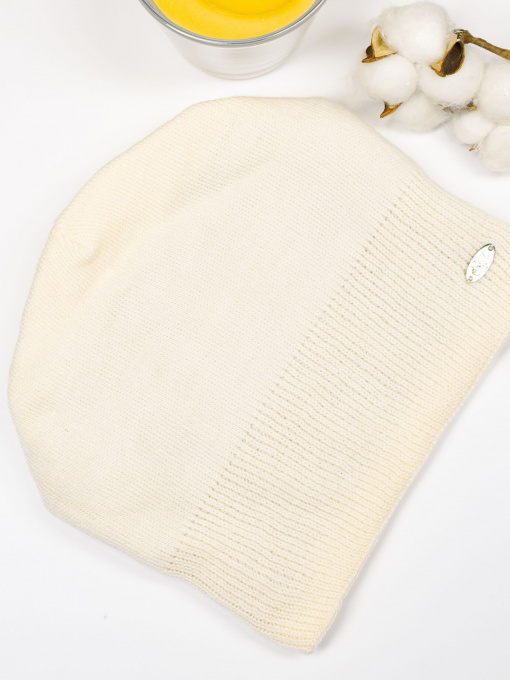 Шапка ISSA Plus модель SH-20_milky Фото