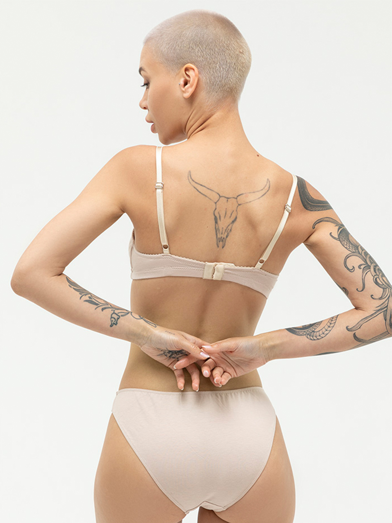 Набір бюстгальтерів OVA OVA модель 17B-16bl Фото