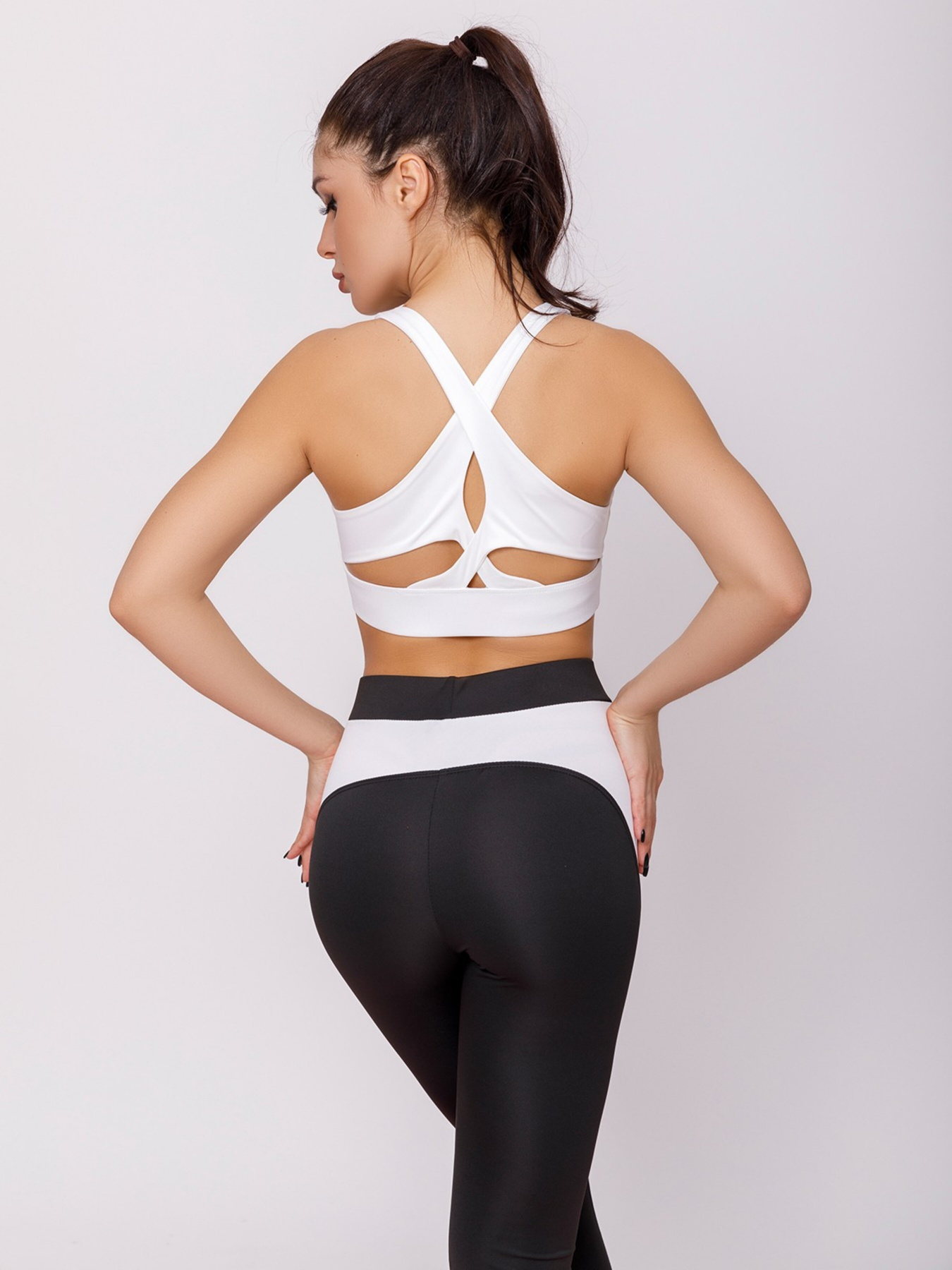 Спортивный топ ISSA Plus модель 12445_white Фото