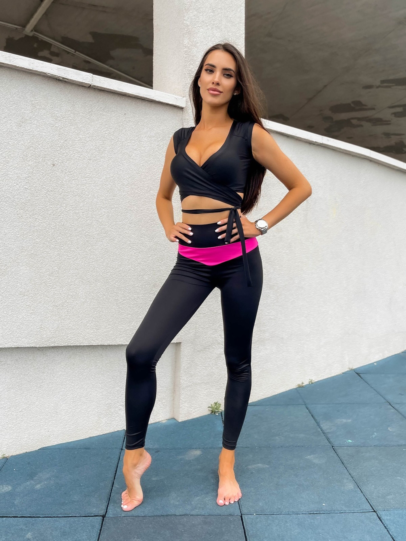 Спортивний топ ISSA Plus модель 12846_black Спортивний топ ISSA Plus модель 12846_black Фото