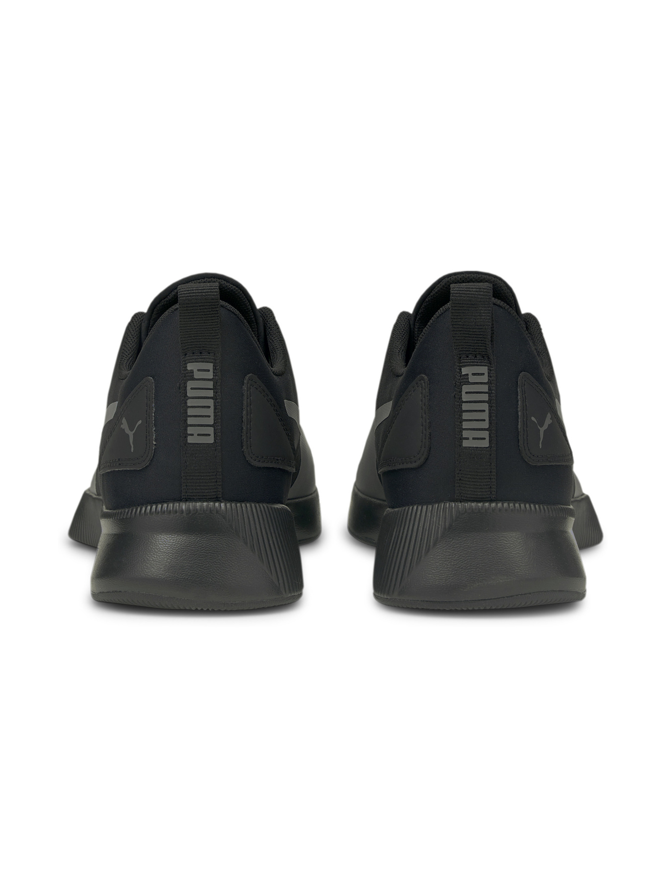 Кроссовки для бега PUMA FLYER Runner Mesh модель 195343 Фото