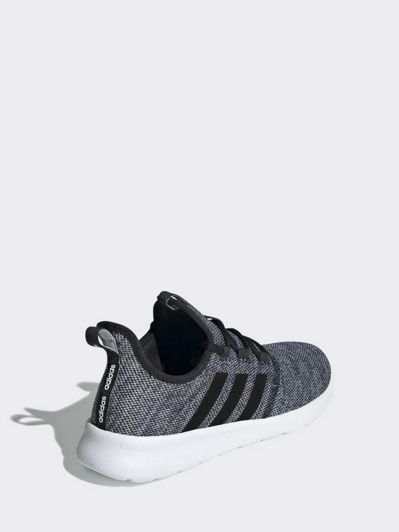 Кроссовки Adidas модель H04755 Фото