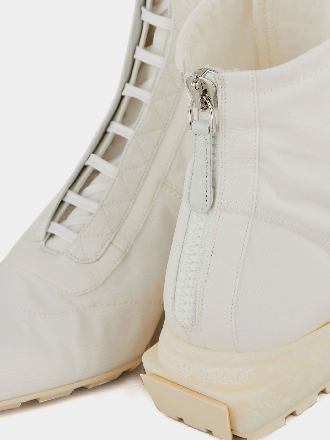 Ботинки и сапоги Emporio Armani модель X3M329-XD223-00001 Фото