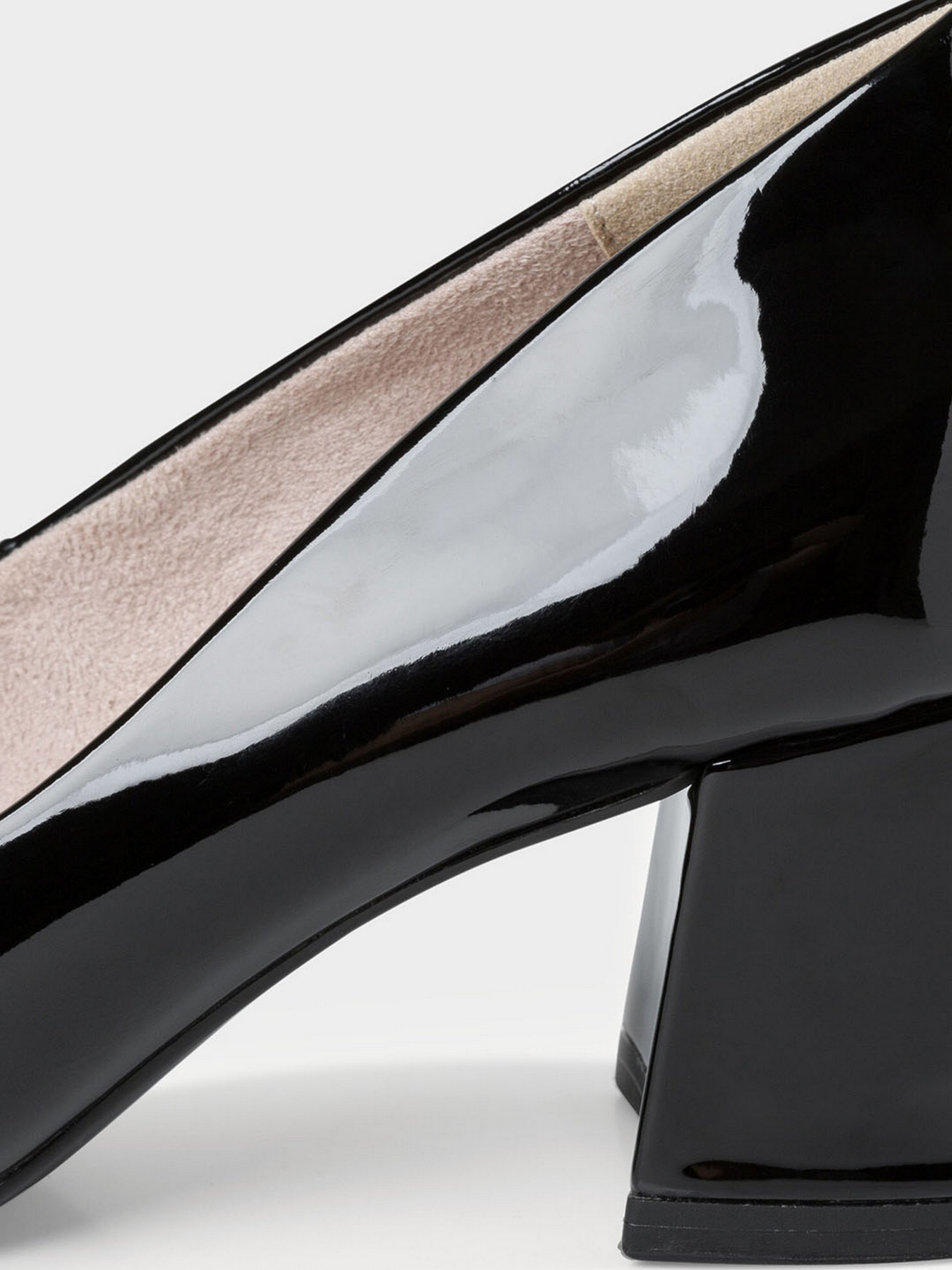 Туфли и лоферы Tamaris модель 22401-28-018 BLACK PATENT Фото