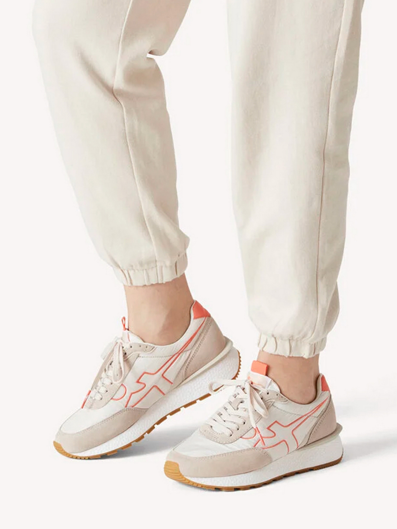 Кроссовки Tamaris модель 23777-28-362 SAND/PEACH COM Фото