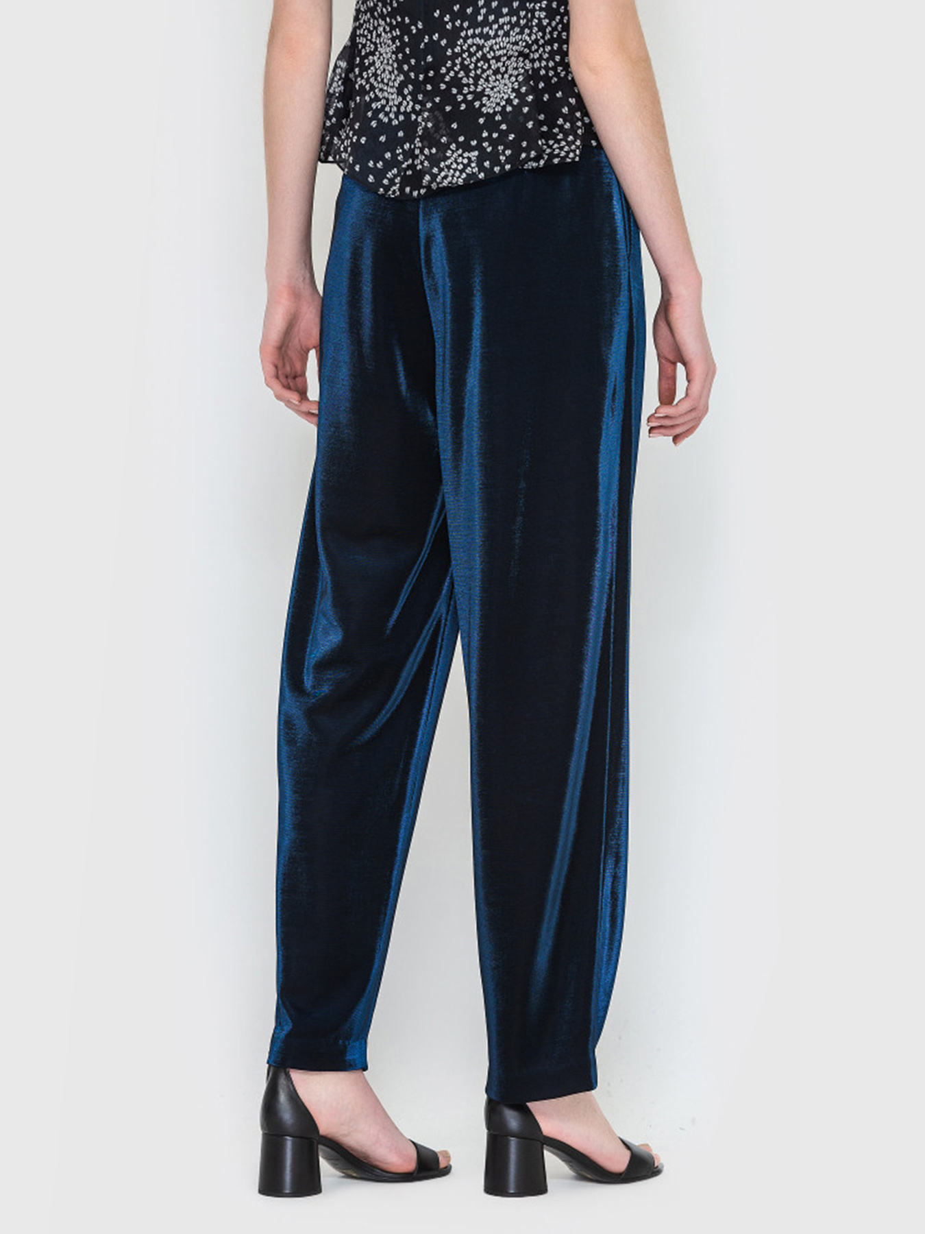Брюки Emporio Armani модель 3K2P8G-2JV4Z-0926 Фото