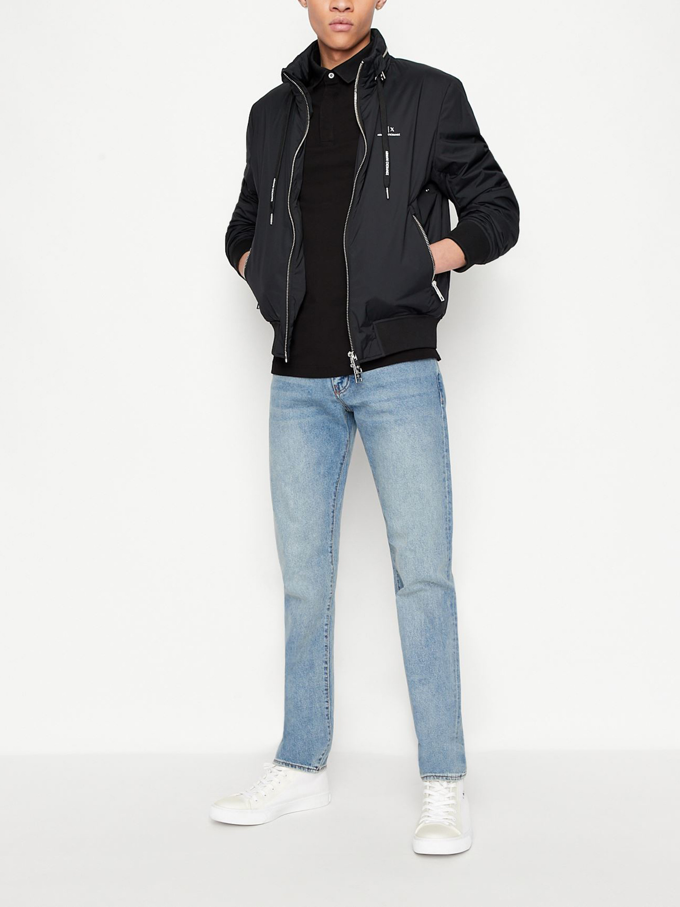 Футболки и поло Armani Exchange модель 8NZF79-ZJ81Z-1200 Фото