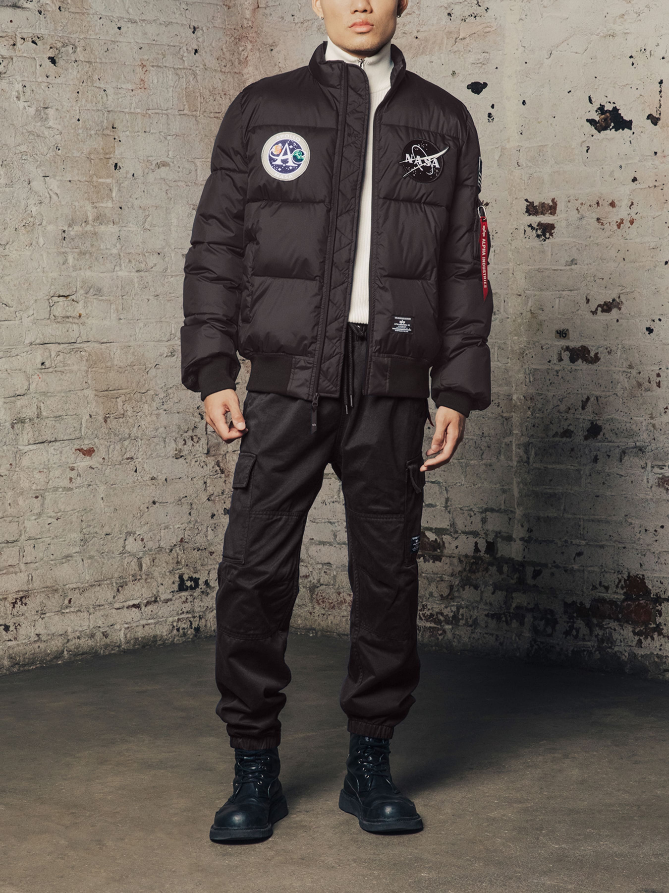 Куртки и дубленки Alpha Industries модель EJM52500C1_001 Фото