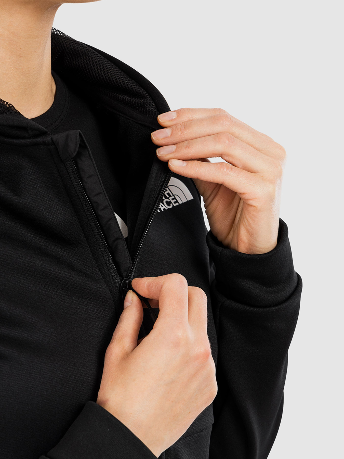 Худи и свитшоты The North Face модель NF0A5IF1KX71 Фото