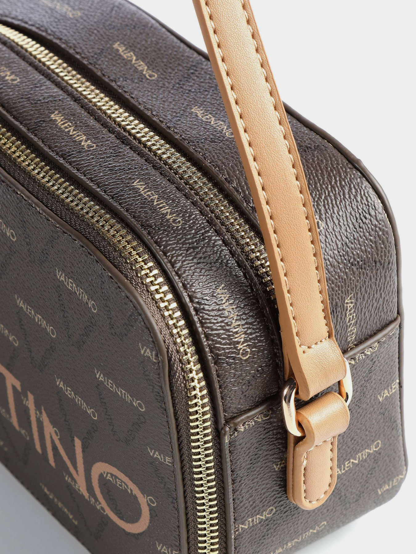 Сумки Valentino Bags модель VBS3KG09 E76 Фото