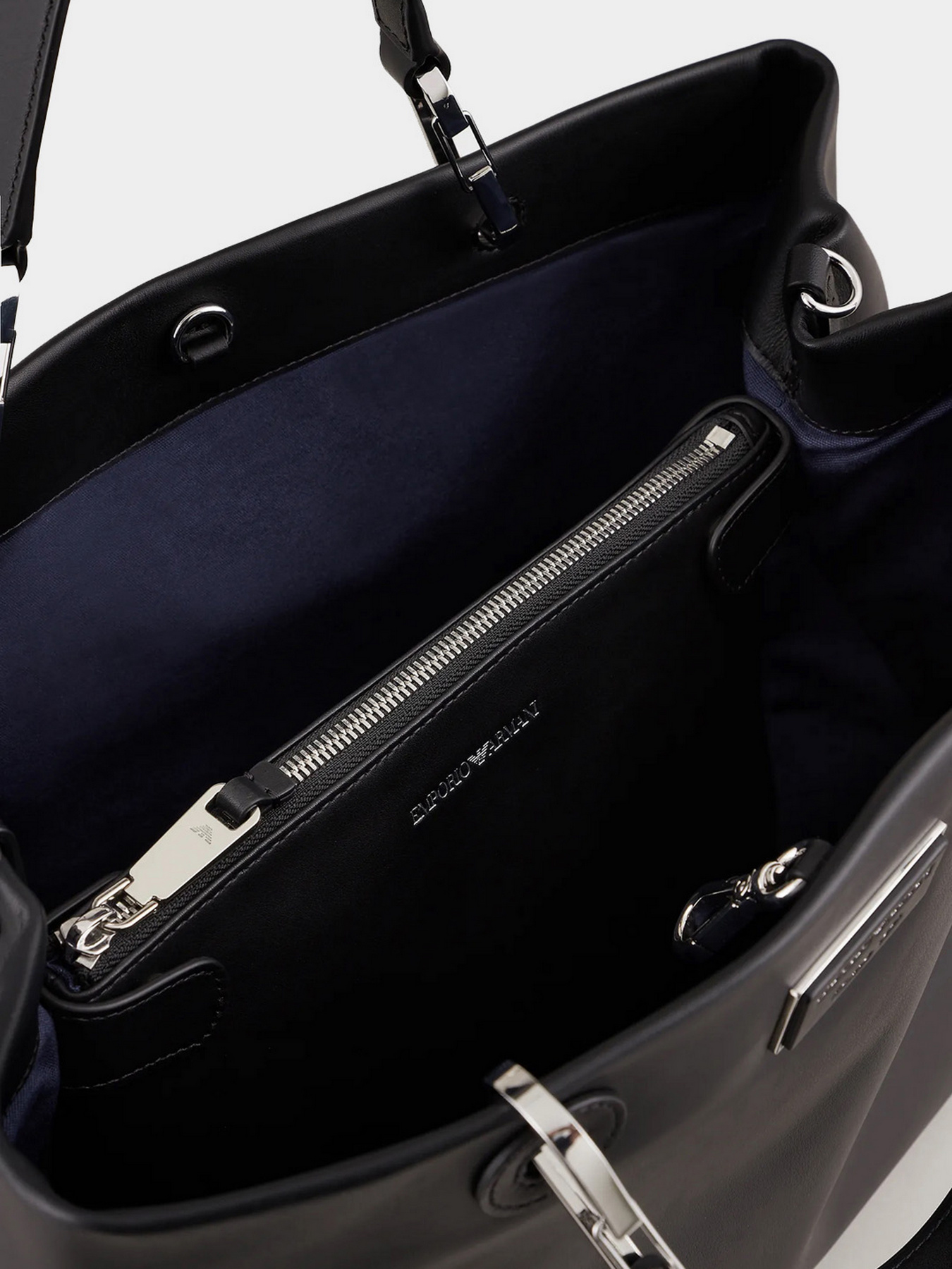 Сумки Emporio Armani модель Y3D165-Y478E-80001 Фото