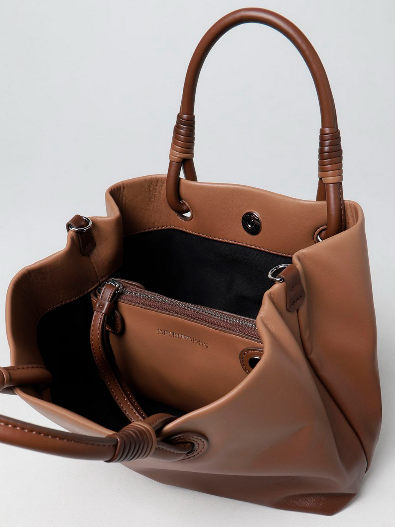 Сумки Emporio Armani модель Y3D239-Y474E-80006 Фото