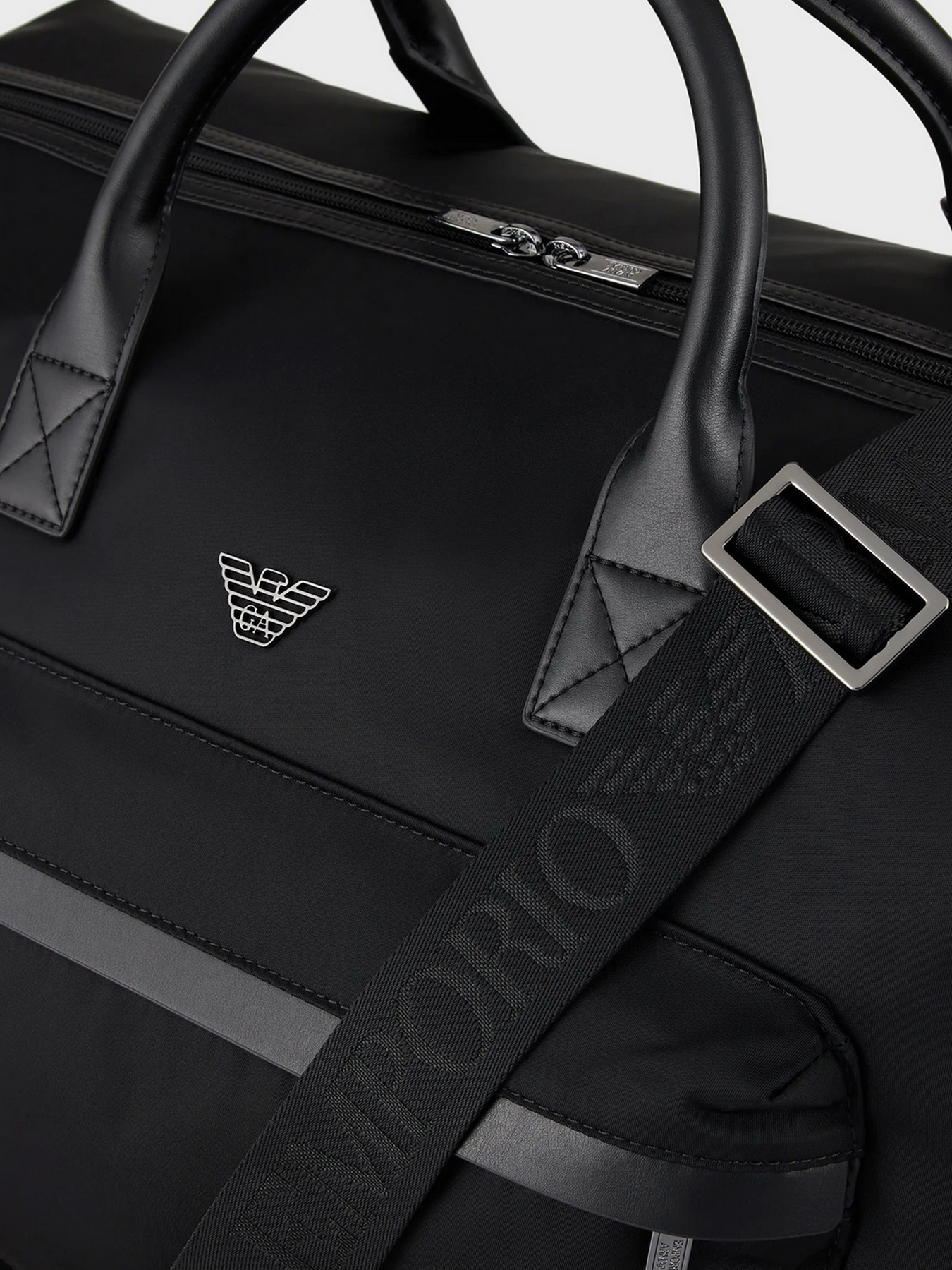 Сумки Emporio Armani модель Y4Q319-Y139J-80001 Фото