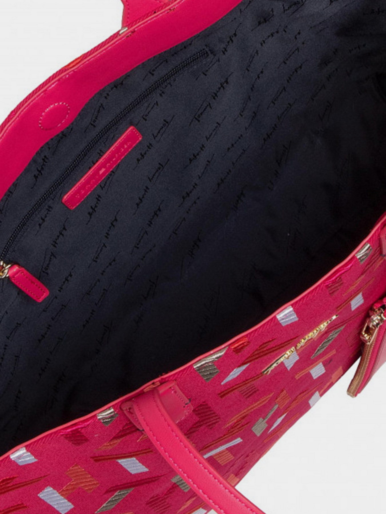 Сумки Tommy Hilfiger модель AW0AW11545-0JV Фото