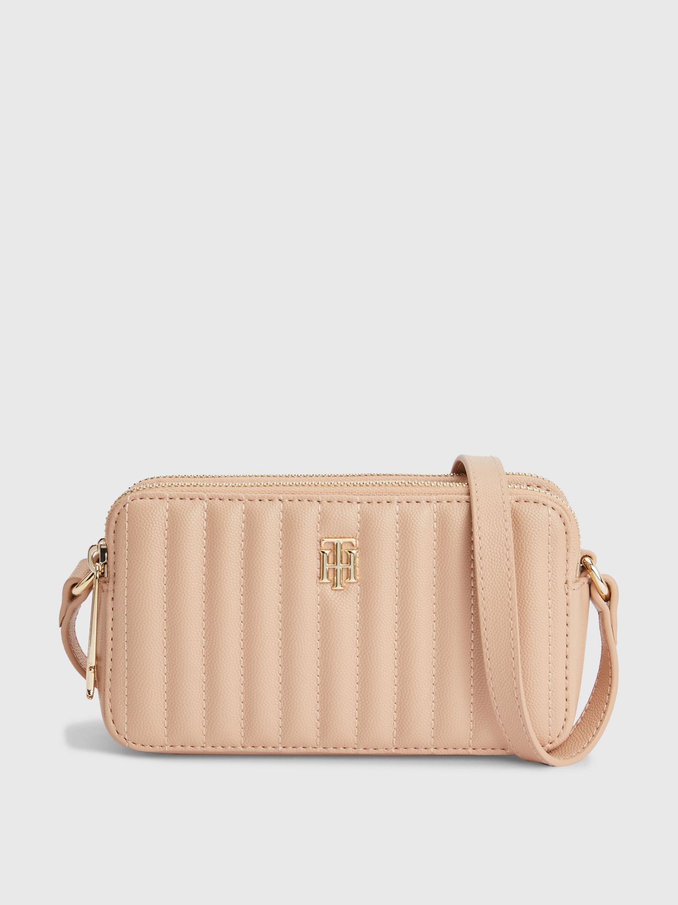 Сумки Tommy Hilfiger модель AW0AW13143-ABR Фото