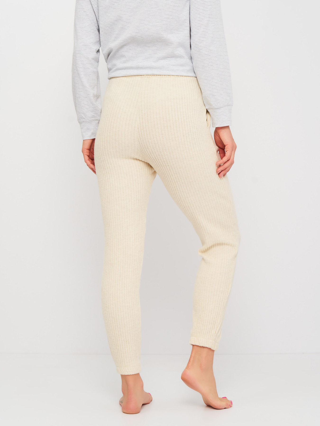 Повседневные штаны H&M модель 60553 Фото