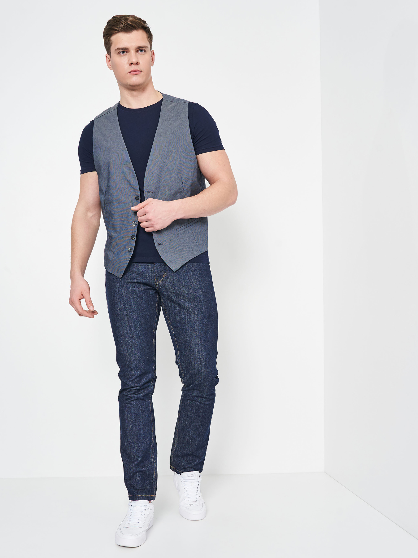 Класичний жилет C&A модель 63548 Фото