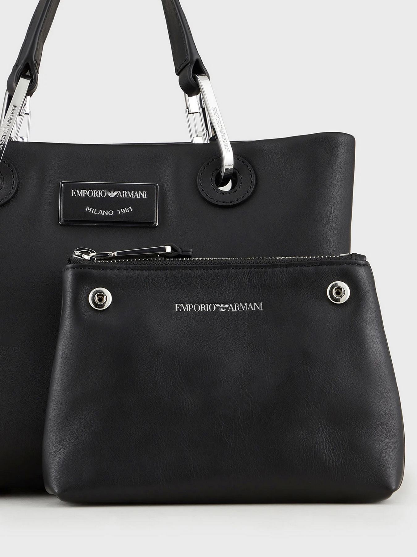 Сумки Emporio Armani модель Y3D166-Y478E-80001 Фото
