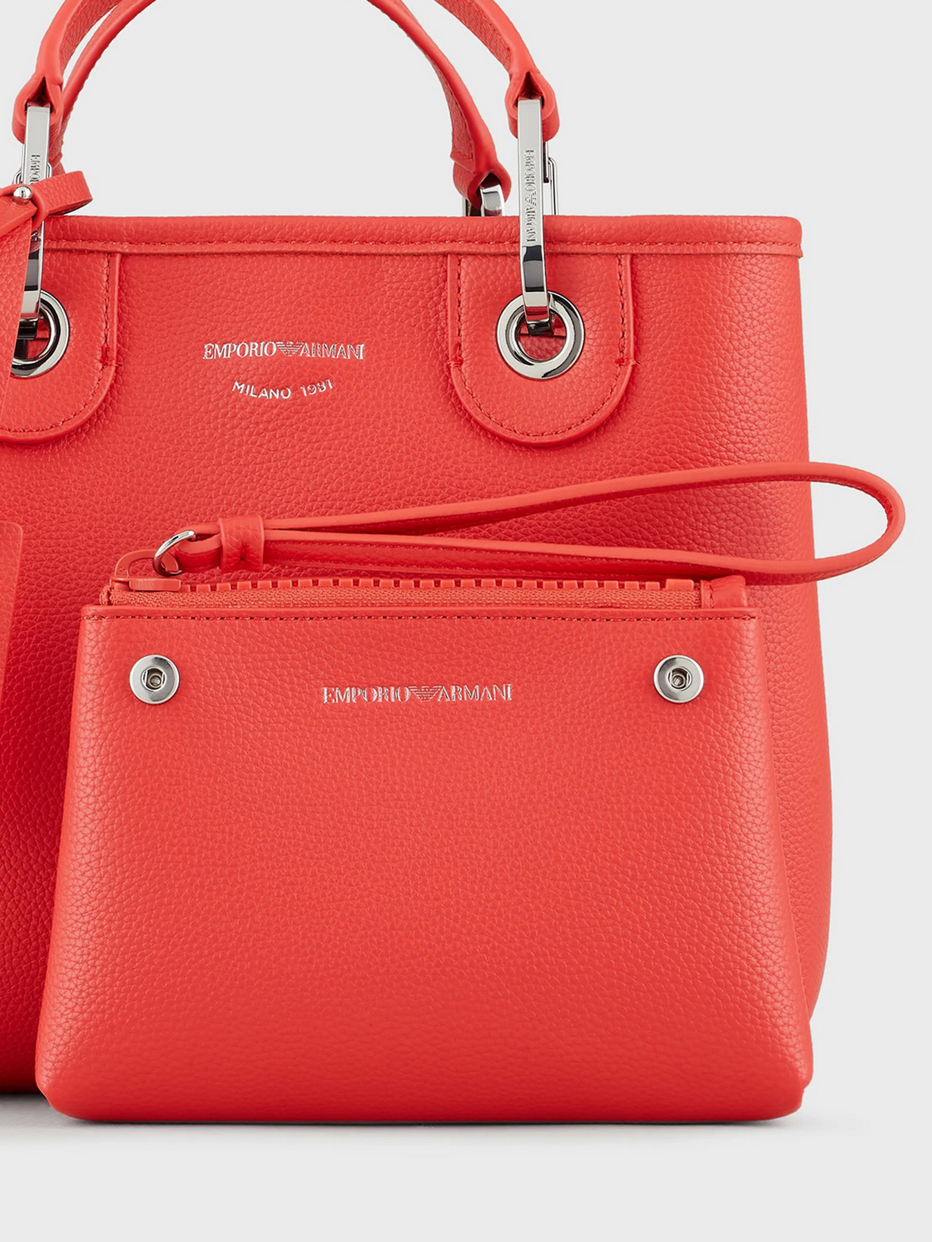 Сумки Emporio Armani модель Y3D166-YFO5E-87795 Фото