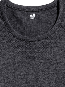 Спортивна футболка H&M модель 41326 Спортивна футболка H&M модель 41326 Фото