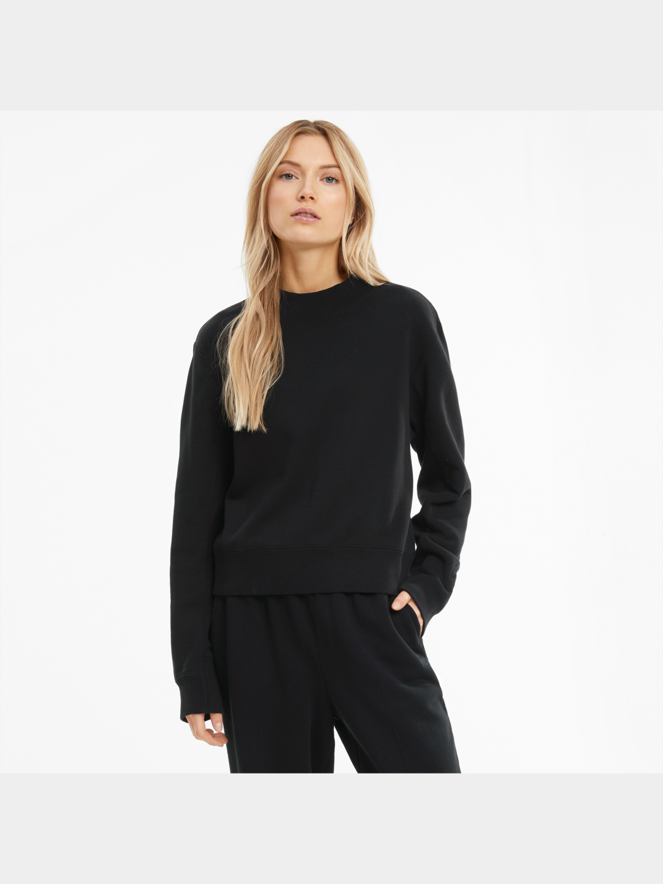 Свитшот PUMA Infuse Crew модель 530252 Фото