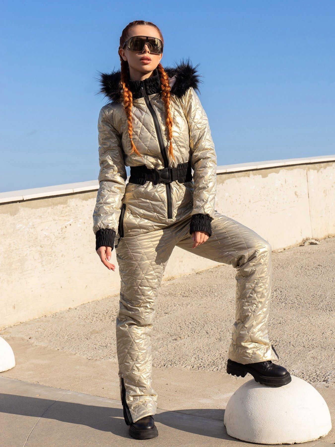 Комбінезон ISSA Plus модель 13615_gold Фото