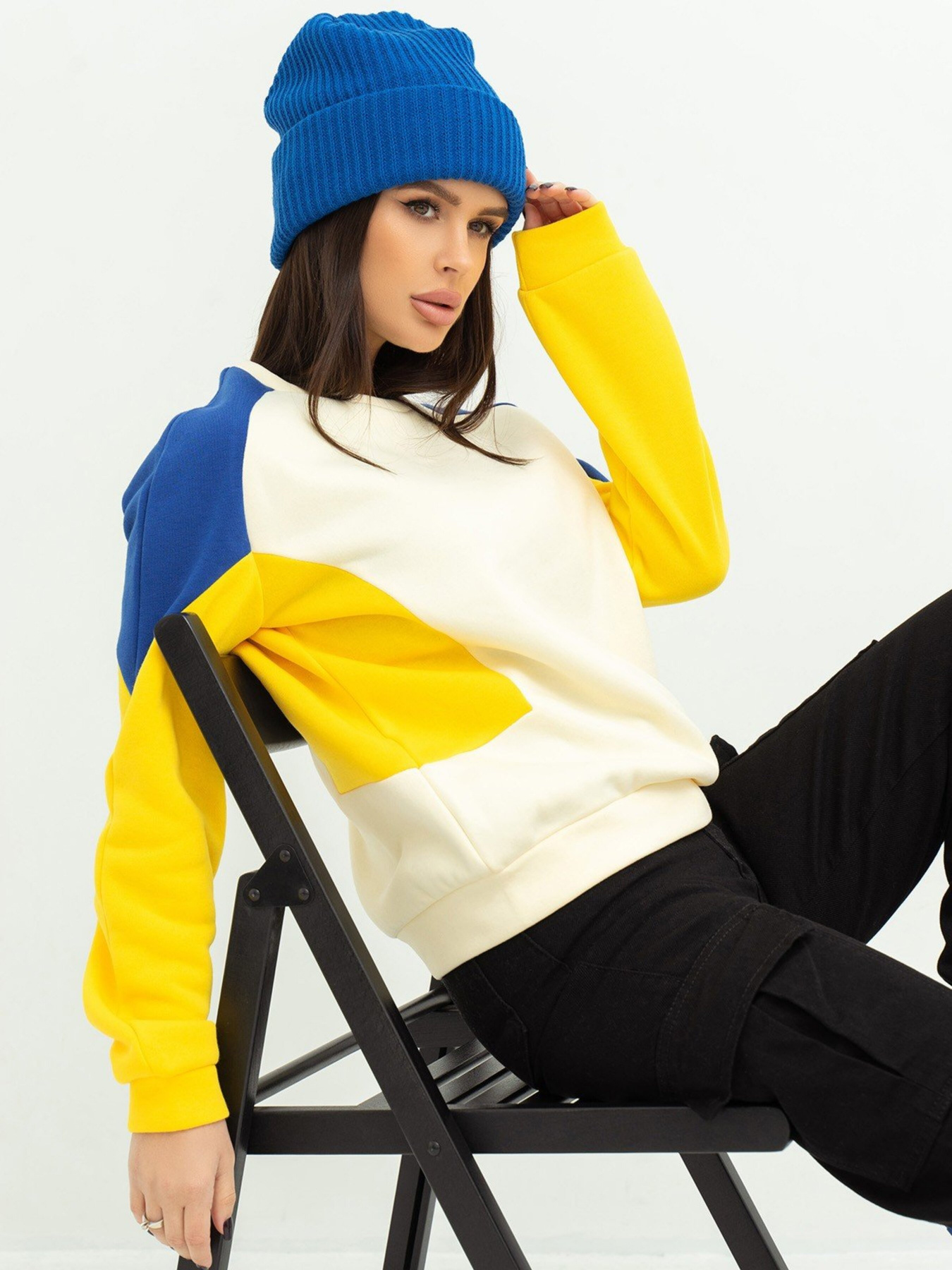 Свитшот ISSA Plus модель 13616_milky Фото