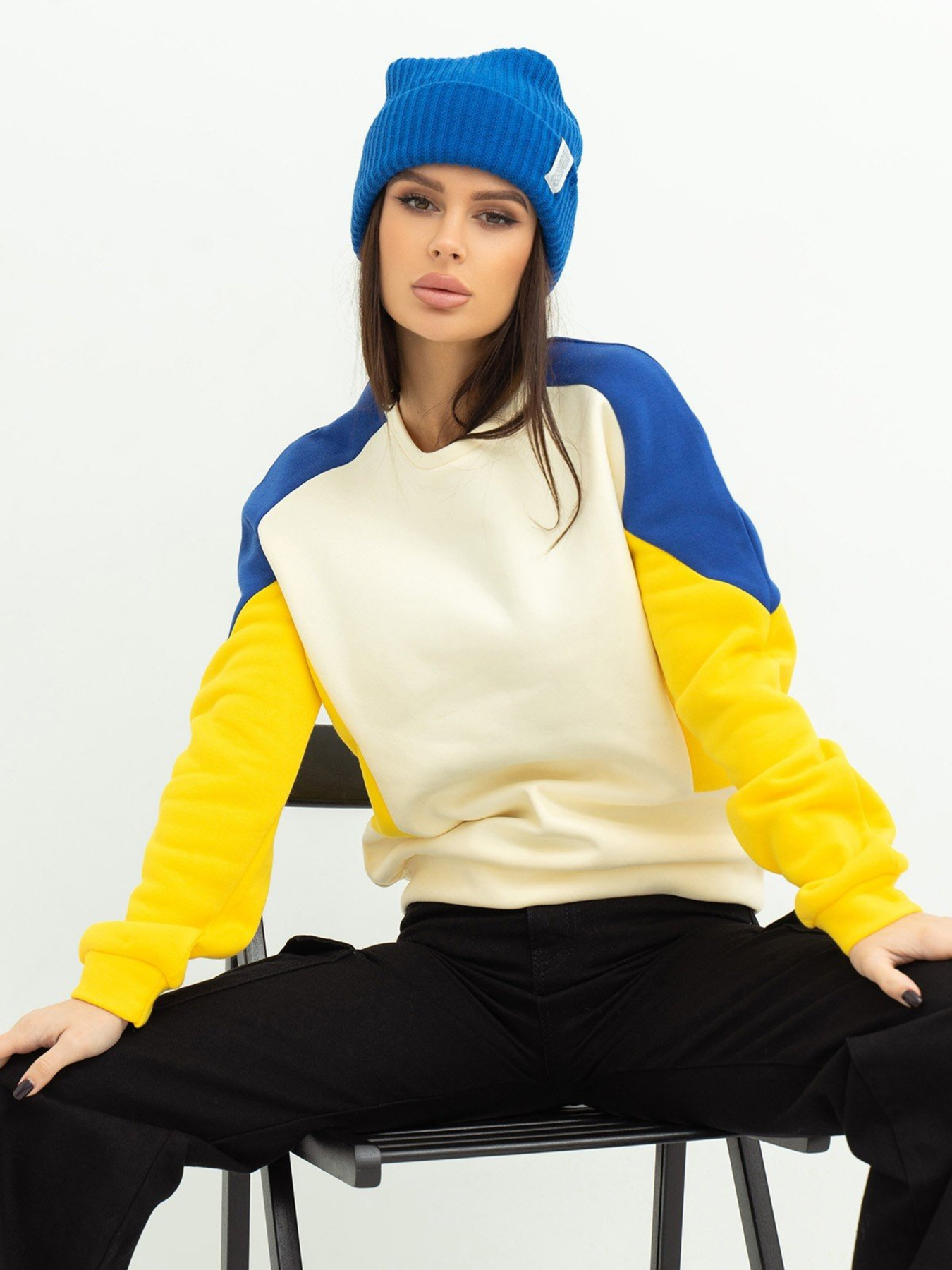 Свитшот ISSA Plus модель 13616_milky Фото